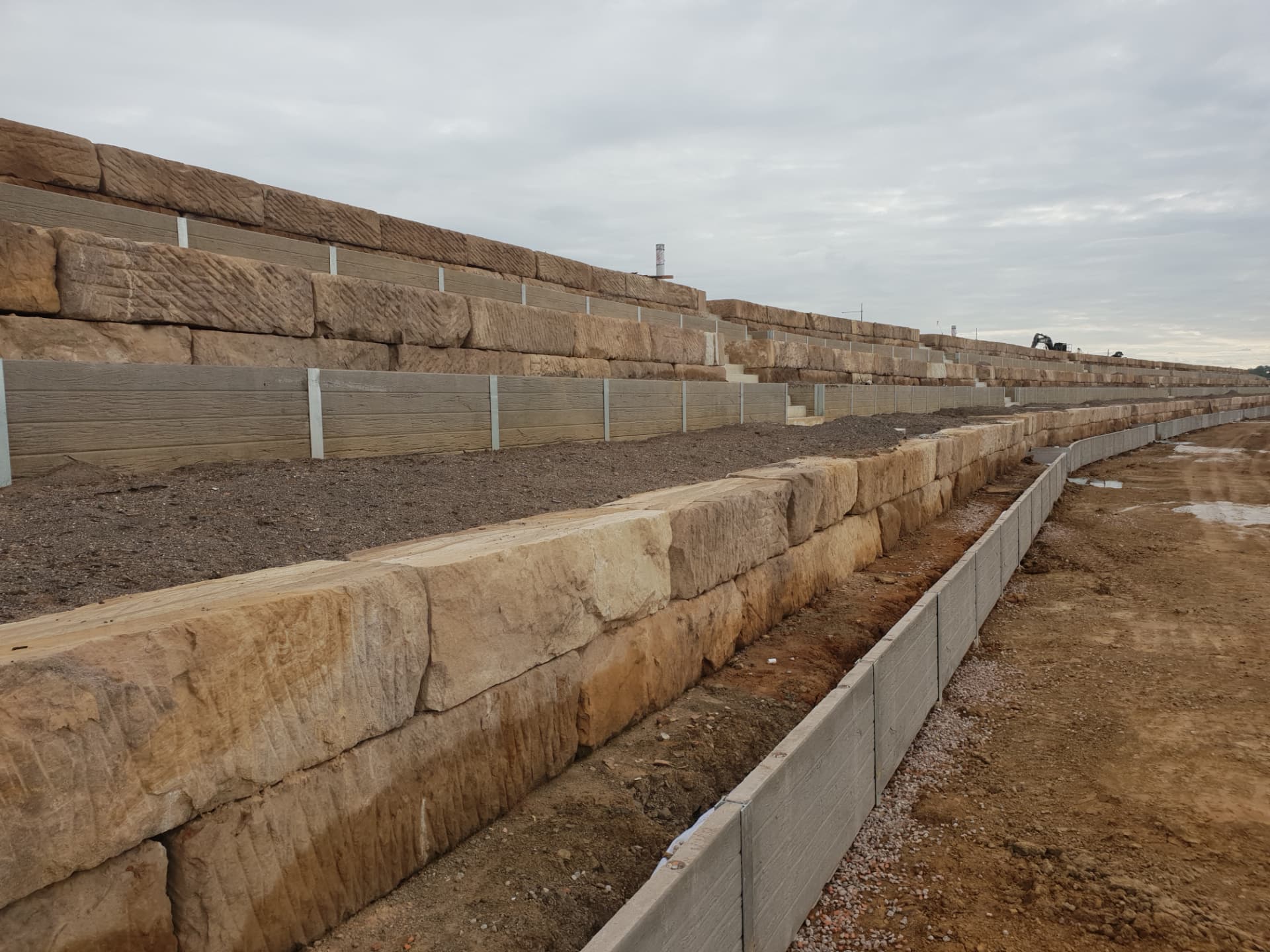 Sandstone Log Walls